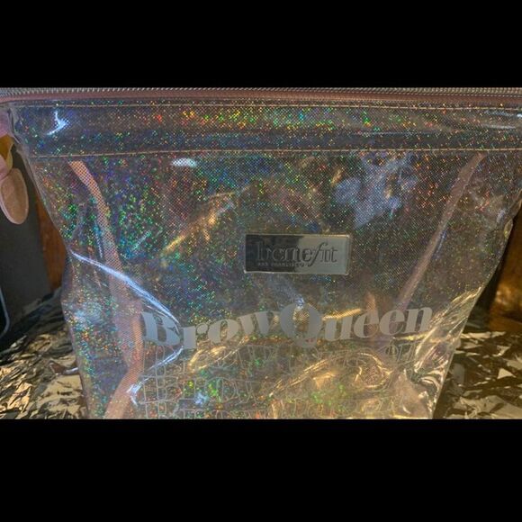 Benefit 2020 Brown Queen Doctor Bag - Picture 2 of 6